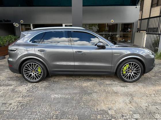 PORSCHE CAYENNE 3.0 V6 E-HYBRID AWD TIPTRONIC S